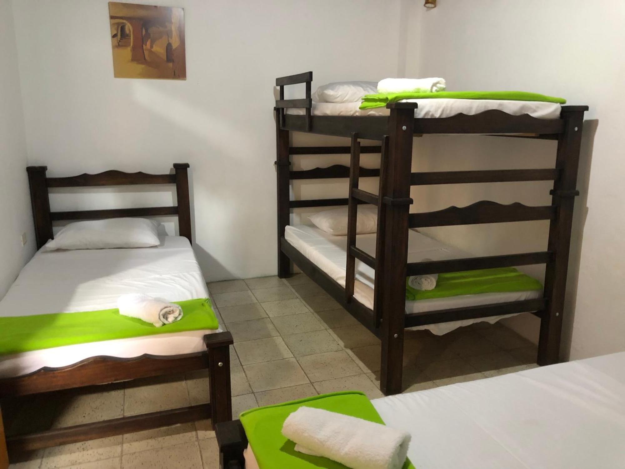 Hospedaje Los Capuchinos Socorro Bagian luar foto